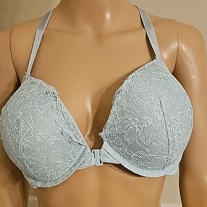 Victoria's Secret Light Sage Lace Plunge Front-Closure Bra